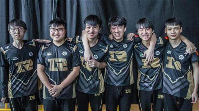 位与舆论势 位与舆论势